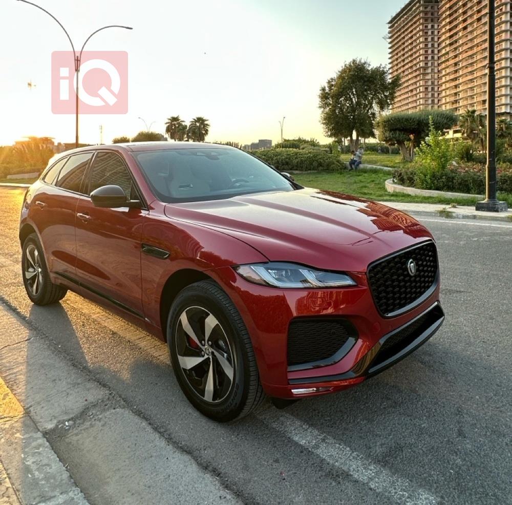 Jaguar F-Pace